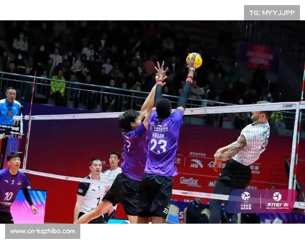 保定男排外援辛尼察关键分表现稳健，客场逆转天津延续连胜势头